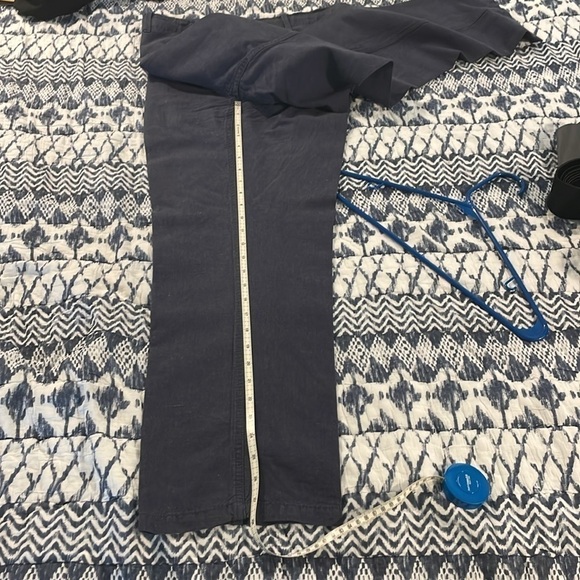 Men’s Gap - Lived in Straight Pants - W 36 - L 30 - Picture 2 of 7